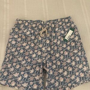 Faherty Beacon Trunk 7”